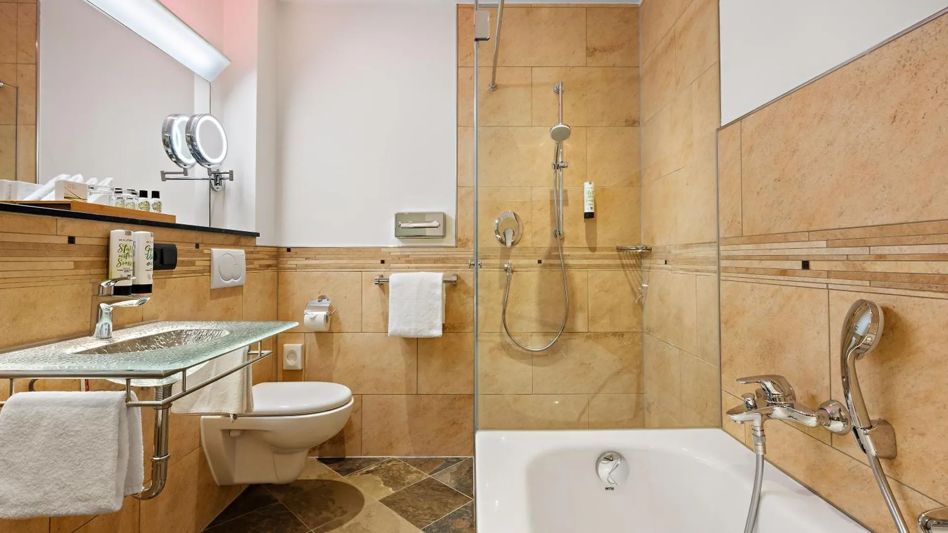 Hotel Deutsche Eiche München 3*,