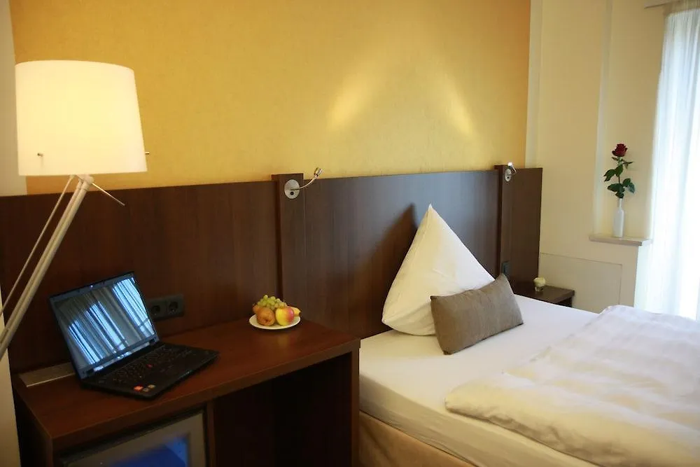 Hotel Deutsche Eiche München 3*,  Tyskland