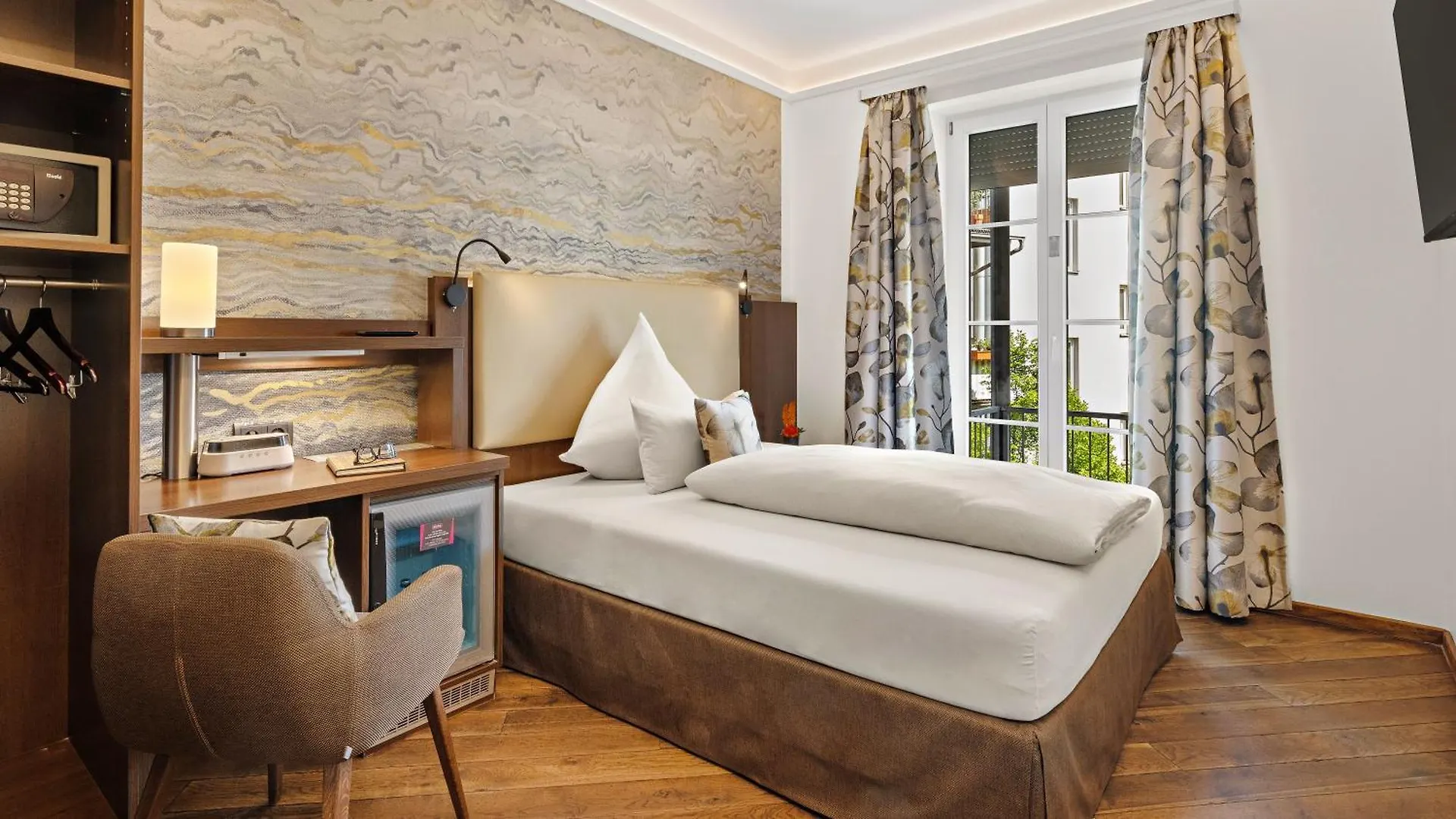 Hotel Deutsche Eiche Munich